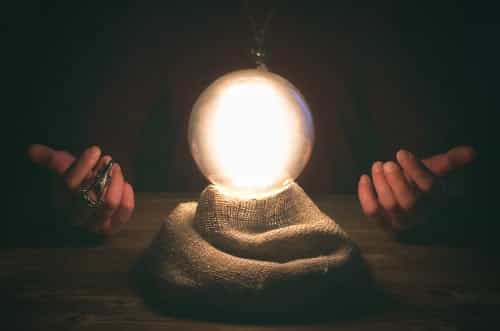 The Bram Stoker Festival And Darkfield Are Organising A Séance This October To Terrify You To Your Very Core