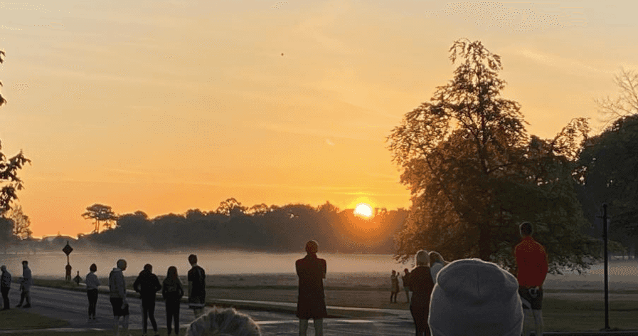 PICS: Thousands got up before dawn today to take part in Pieta House’s Sunrise Appeal