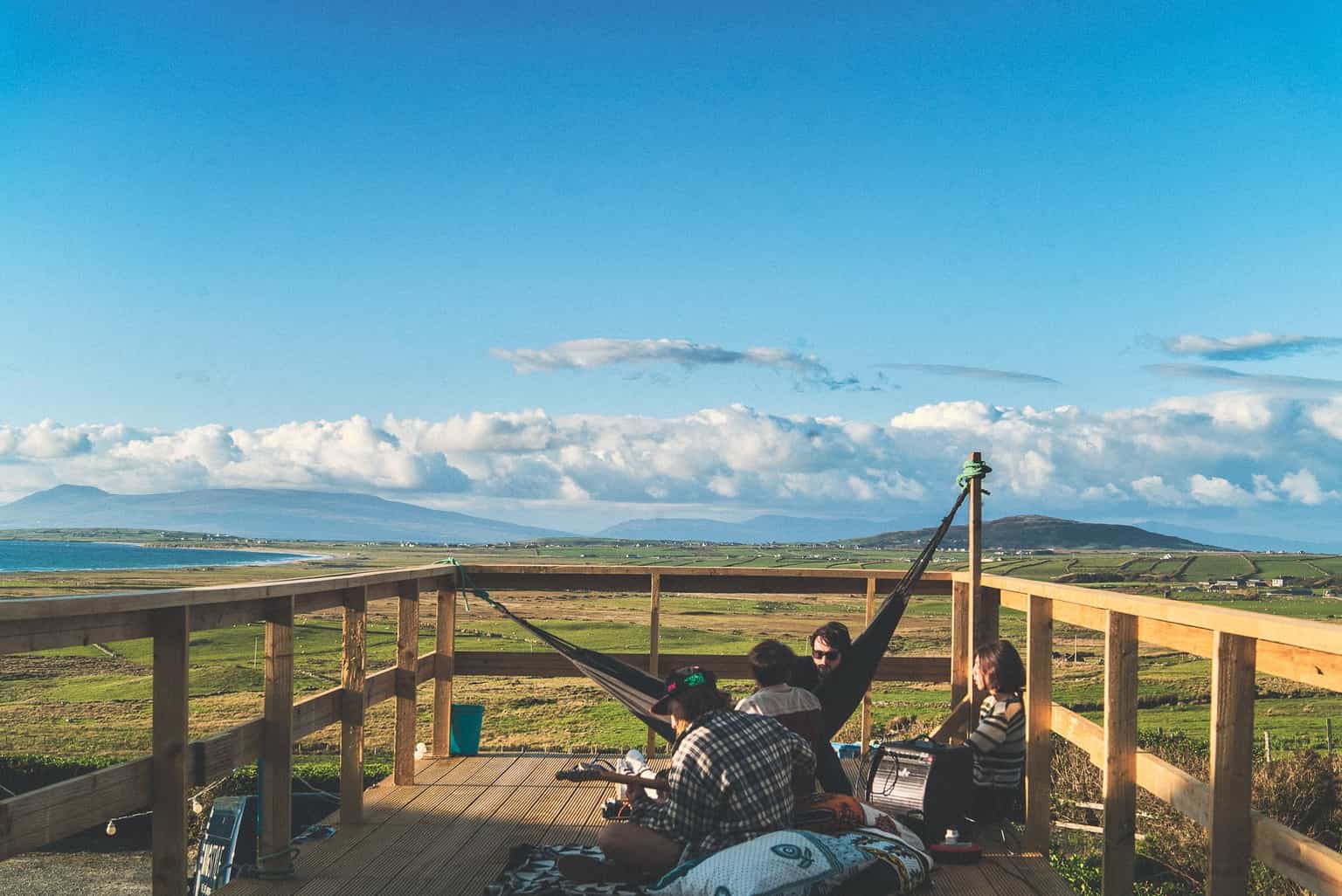 How to win an insane adventure in this stunning Mayo lodge for you and your housemate