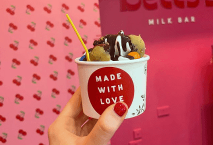 Brand new ice cream bar opens in Arnotts with some delicious options on the menu Brand new ice cream bar opens in Arnotts with some delicious options on the menu