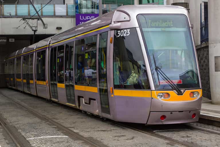 Luas derailment causes rush hour chaos at Heuston Station