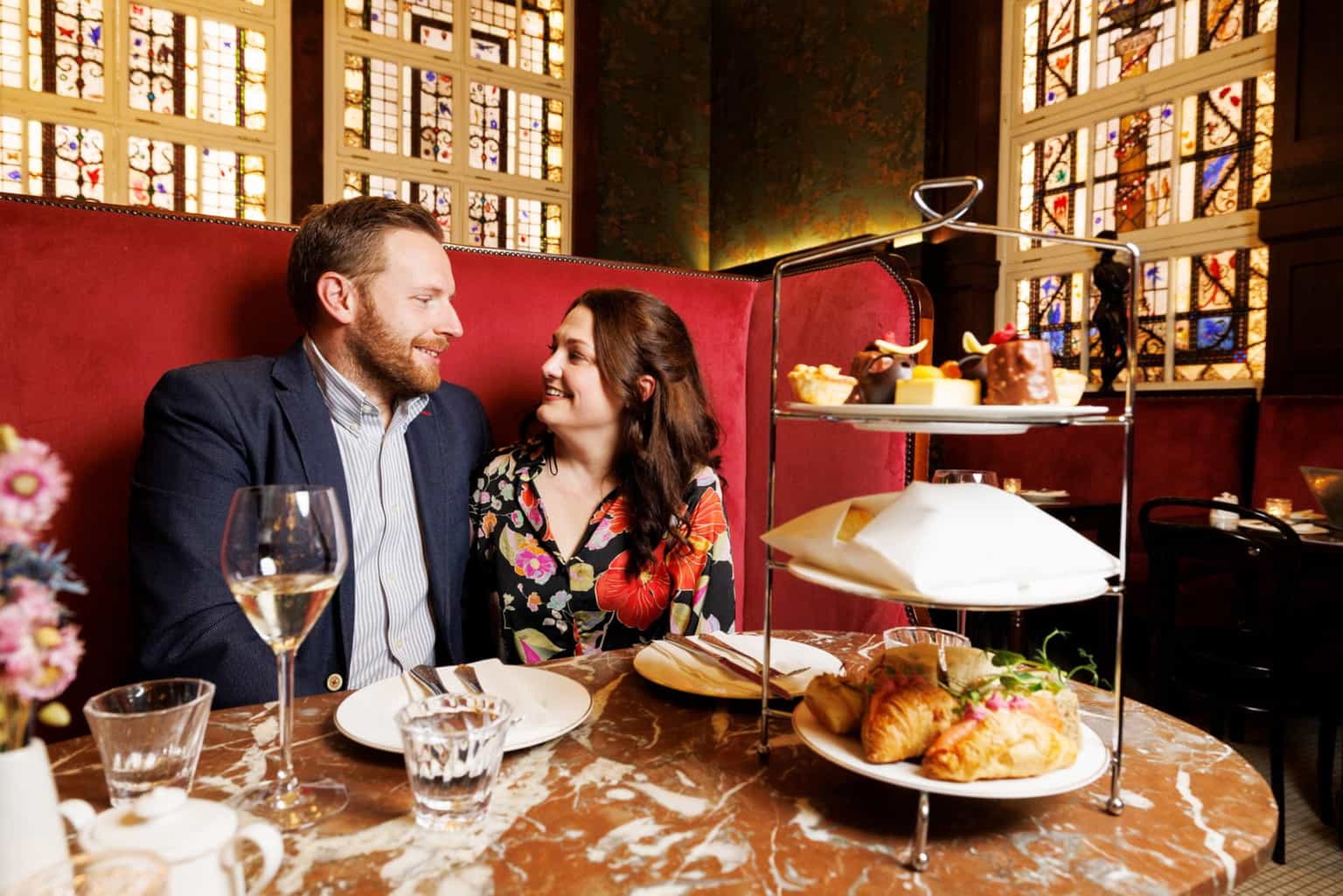 Dublin couple first to get married at Bewley’s Grafton Street, 20 years after their first date there
