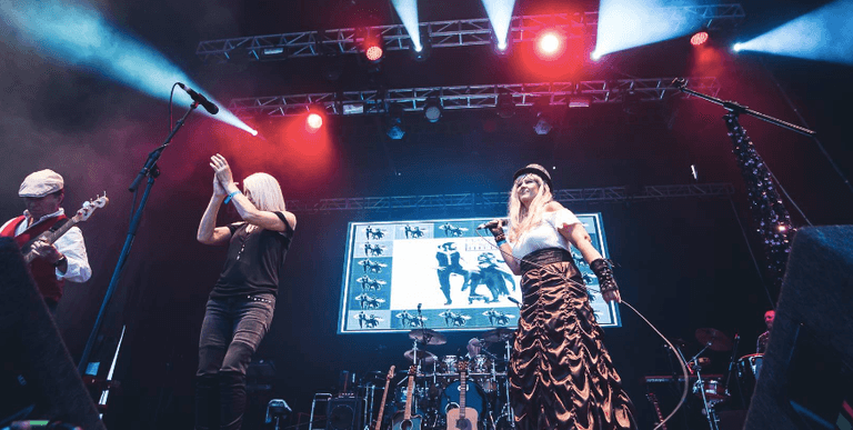 This Gig On Saturday Night Is One For The Fleetwood Mac Fans