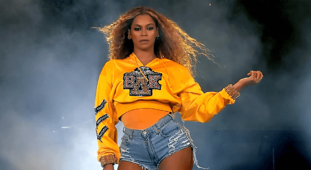 There’ll Be A Beyoncé-Themed Karaoke Brunch In NoLIta Next Weekend
