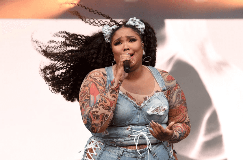 Sing Along Social is hosting a ‘Lizzo Appreciation Day’