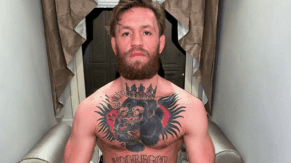 Conor McGregor has been fined €1,000 for punching a man in a Dublin pub