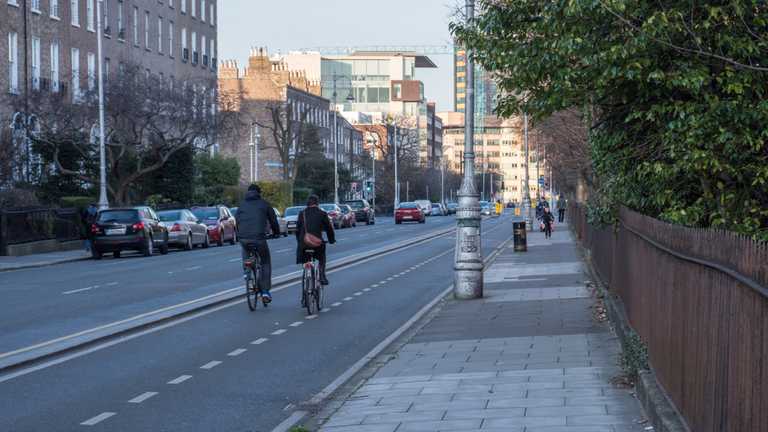 Free bike lights will be handed out to anyone cycling in Dublin this week