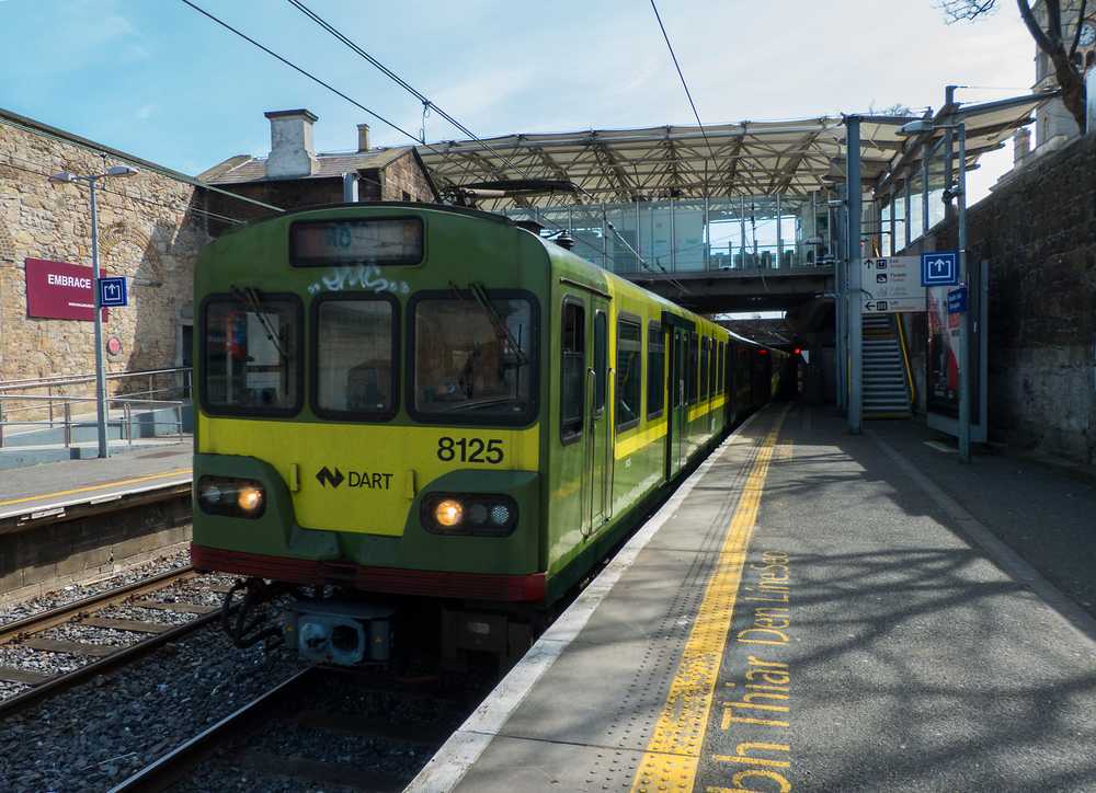 Irish Rail confirms details of late-night Christmas DART and commuter services