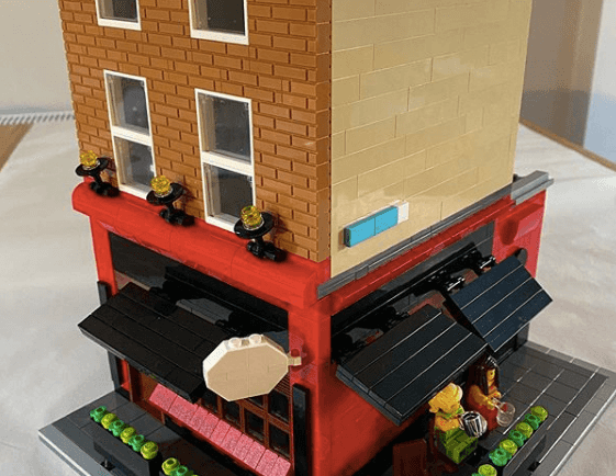 Someone has made a Lego version of Grogans on South William Street