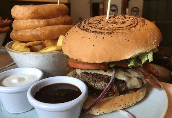 Bobo’s Burgers are doing an amazing Galentine’s Day offer for you and three mates