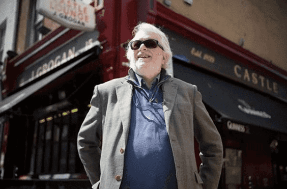 Grogans pub pays tribute to joint owner Tommy Smith who passed away this morning