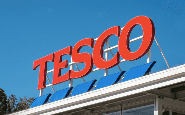 Tesco to give employees bonuses for work during coronavirus crisis