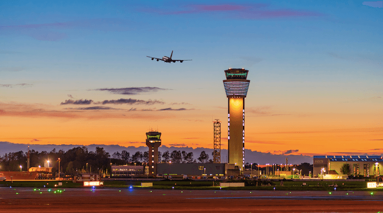 Leo Varadkar has told the Dáil when he thinks air travel will return