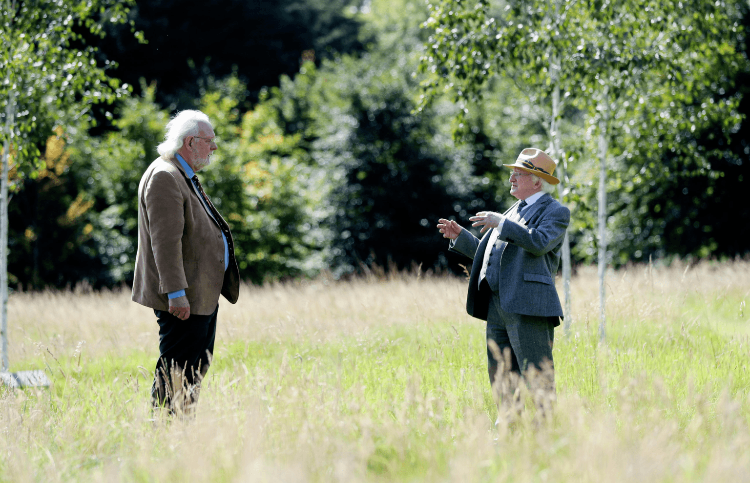 Twitter is loving this photo of Michael D and his hat