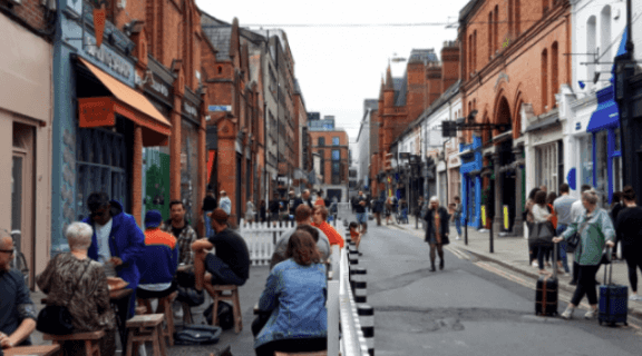Dublin City Council have once again extended the hours for pedestrianisation trials