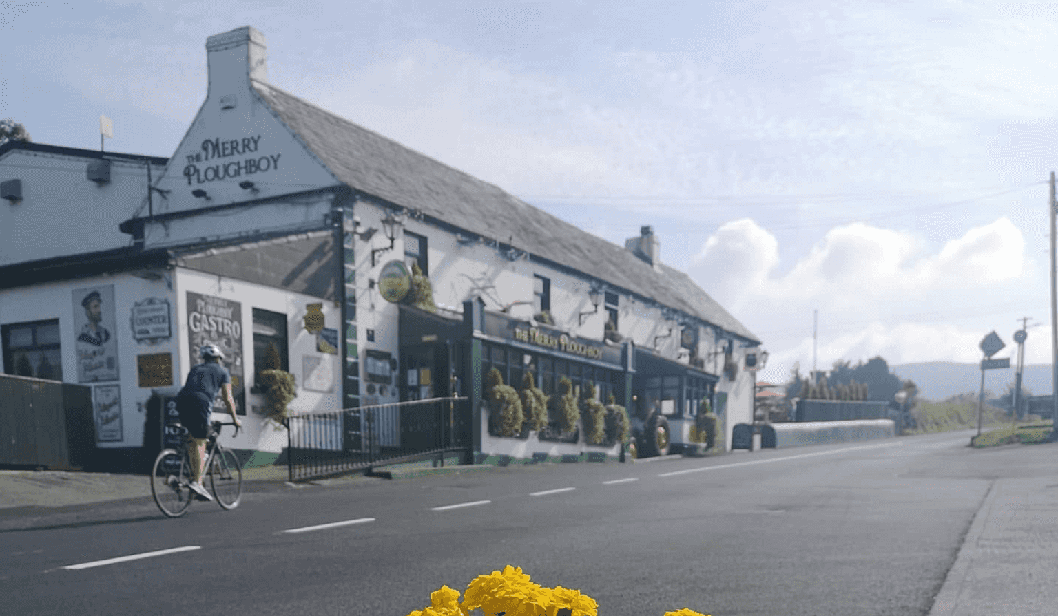 This Dublin pub has just opened a new ‘hay shed’ outdoor dining area 