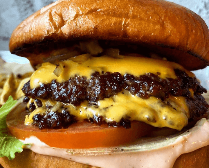 We tried two new burger joints in Dublin this week and they were delish