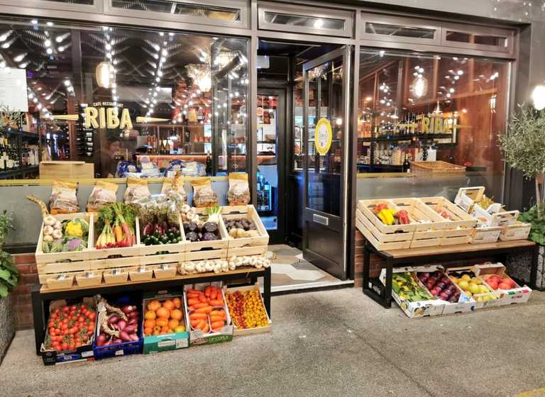 Dublin restaurant declares ‘it’s Italian Christmas’ at their new outdoor market