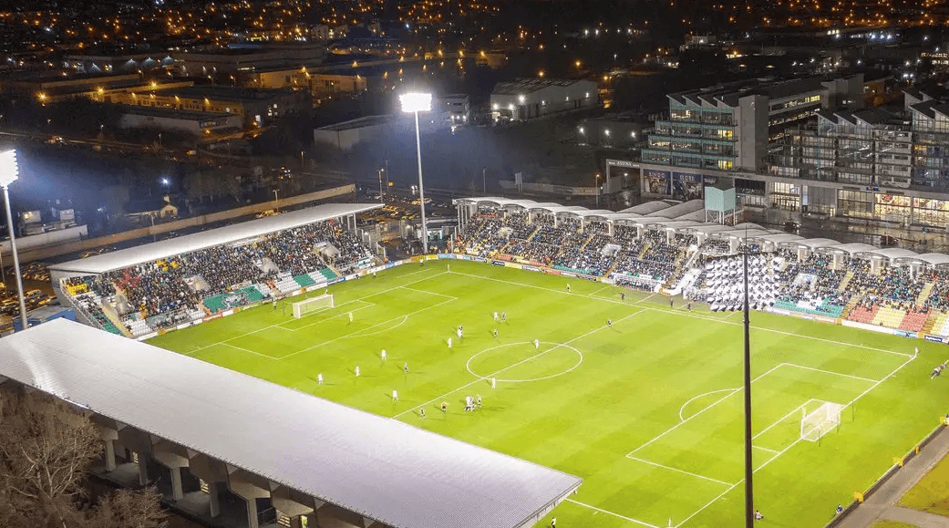 Shamrock Rovers ask fans not to congregate when they receive Premier Division trophy