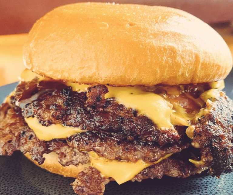 Dublin restaurant launching their own take on the famous ‘smash burger’ this week