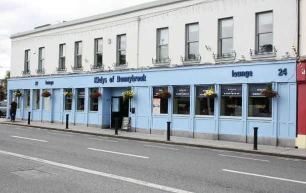 Council approves plans to demolish iconic Kiely’s pub in Donnybrook