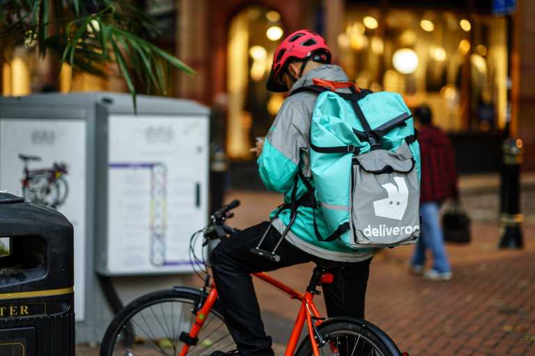 Dublin Deliveroo drivers to go on strike this evening