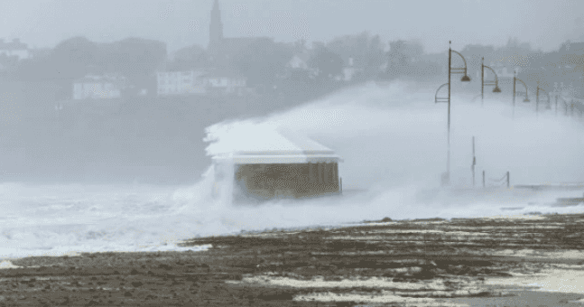Multiple wind warnings issued to 28 counties over the weekend