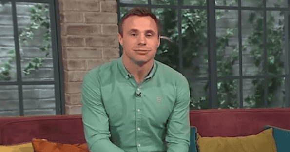 There’ll be a reading of the book behind Tommy Bowe’s 10 SIBLINGS? slip up in Dublin next week