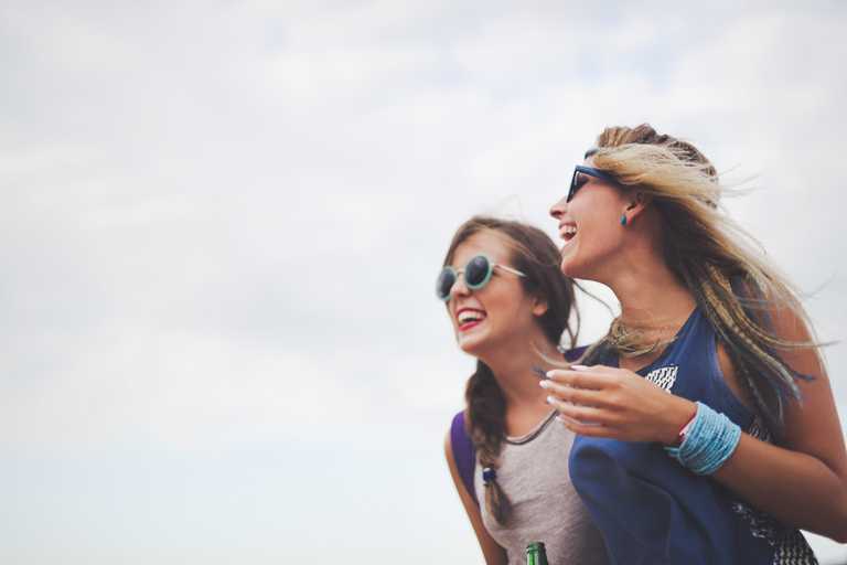 It’s time to win this month’s unreal summer giveaway: The Back Garden Festival Kit including a mobile speaker, lights and exclusive summer merch pack