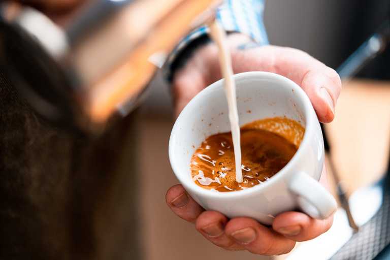 Competition closed: WIN a state-of-the-art coffee machine and a year’s supply of coffee beans