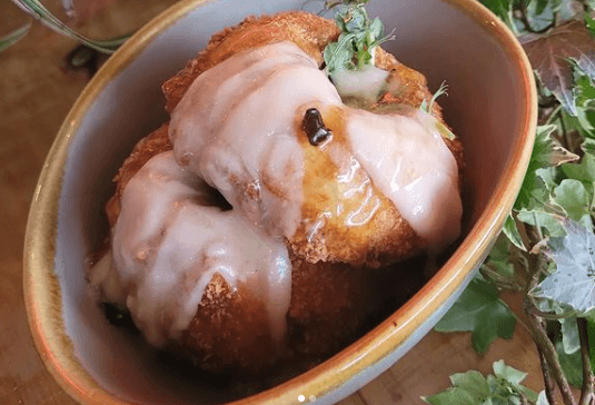 Confit duck stuffed onion rings – here’s where to get them!