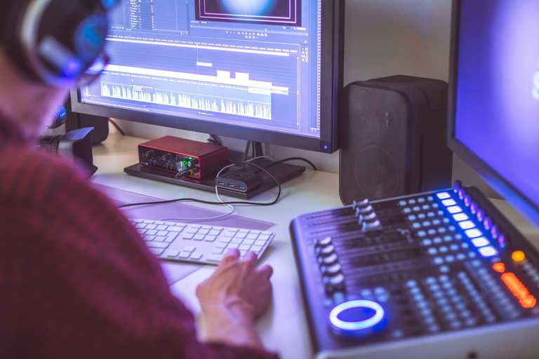Calling all students! Find your next obsession with these FREE online courses and studio spaces