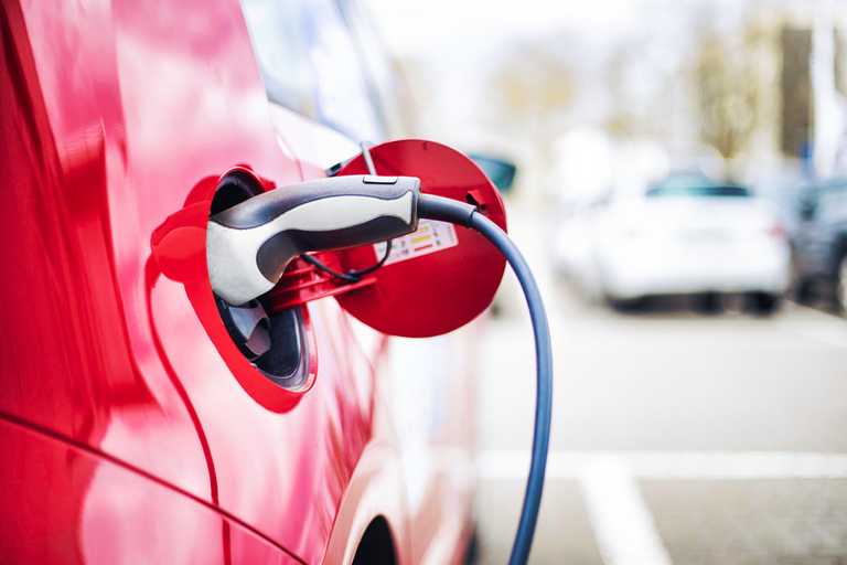 Looking to upgrade to an electric car? Here’s 5 reasons to make the switch