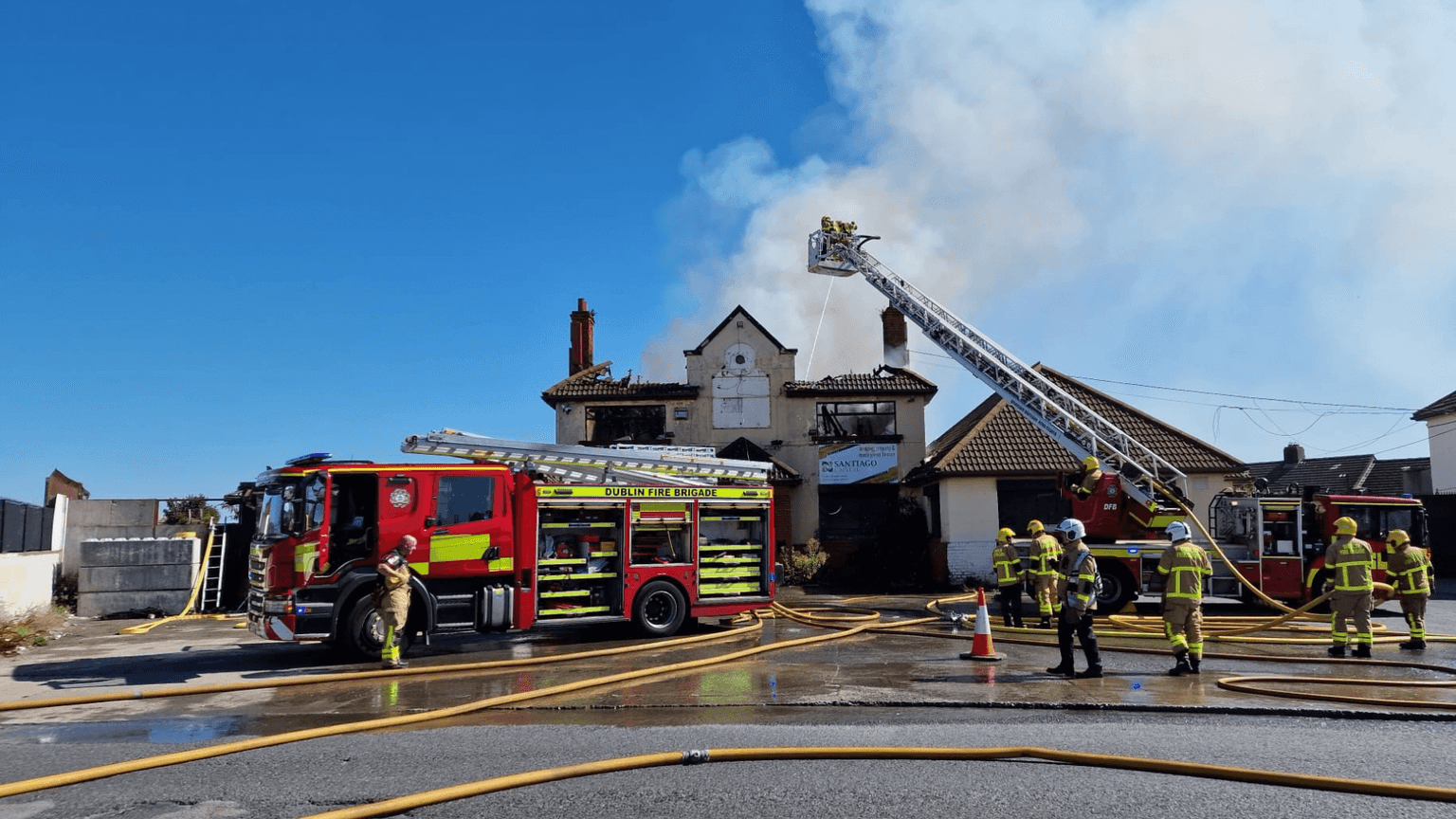 Dublin Fire Brigade tackled a “well developed fire” in Cabra pub last night