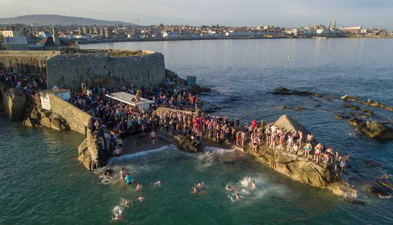 7 top tips if you’re planning a pre-Christmas dinner sea swim