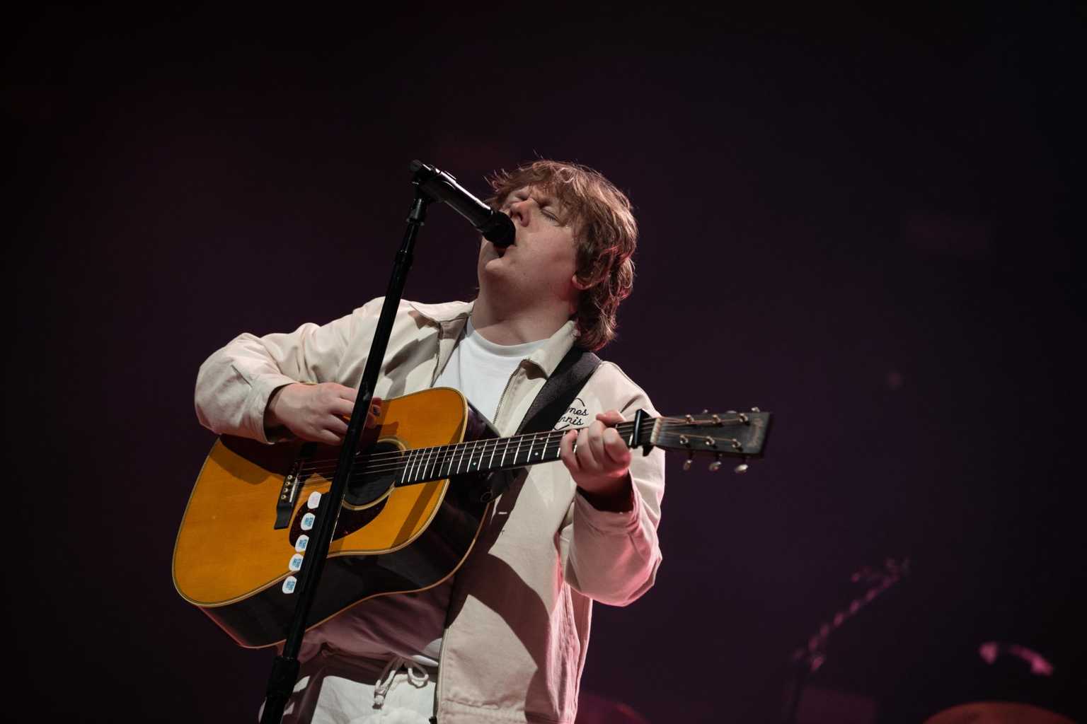 Lewis Capaldi donates £50k to charity following Dublin gig postponement