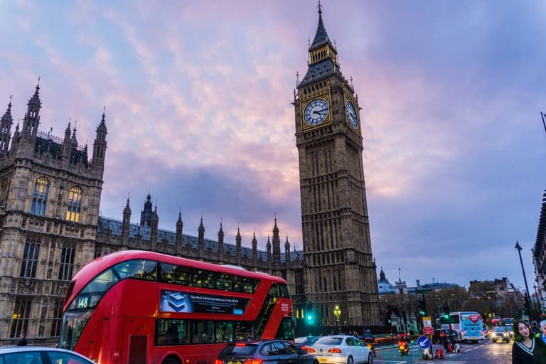 Dublin to London Bus Éireann service restarting tomorrow Dublin to London Bus Éireann service restarting tomorrow