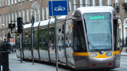 Manhattan Peanuts to challenge Luas Green Line extension in court