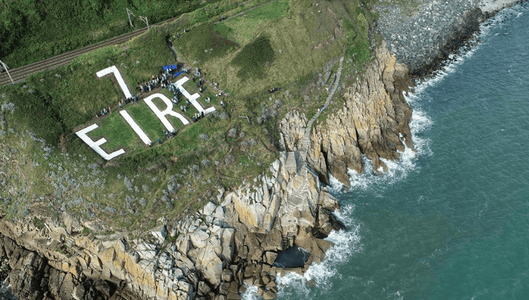 A Refurbished World War Two ‘Éire’ Sign Has Been Unveiled In Dalkey A Refurbished World War Two ‘Éire’ Sign Has Been Unveiled In Dalkey