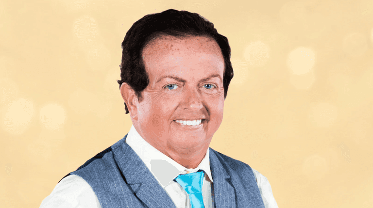 Marty Morrissey is hosting a new Sunday night show with unreal guests Marty Morrissey is hosting a new Sunday night show with unreal guests
