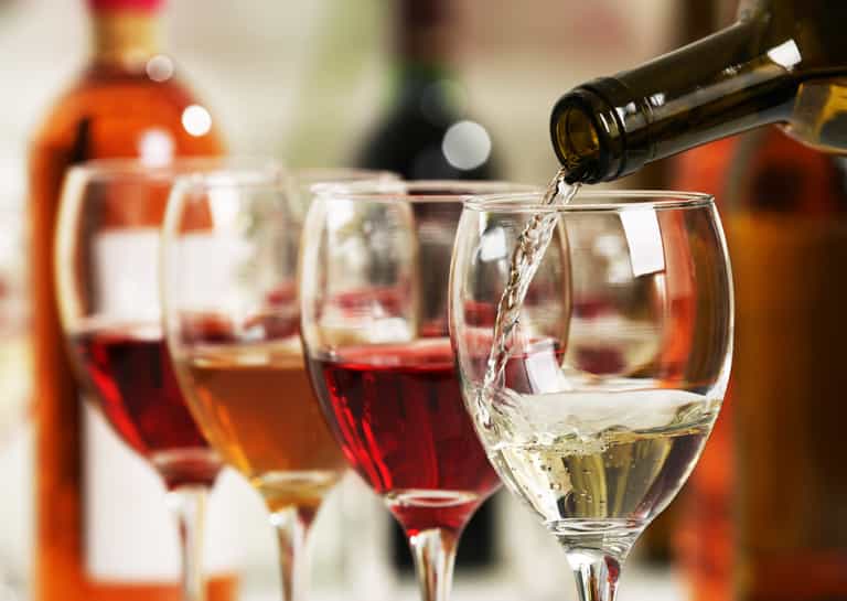 Siopa Vino off-license has just been added to Just Eat Siopa Vino off-license has just been added to Just Eat