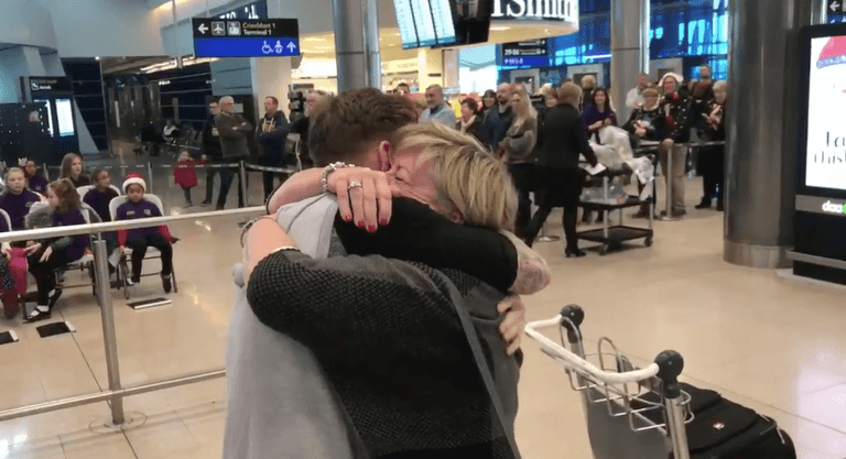 WATCH: Dublin Airport shares emotional history of people arriving for Christmas WATCH: Dublin Airport shares emotional history of people arriving for Christmas