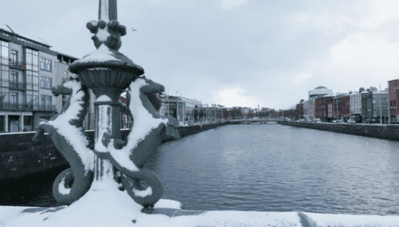 ‘Significant snow accumulations’ possible as Met Éireann forecasts wintry spell ‘Significant snow accumulations’ possible as Met Éireann forecasts wintry spell