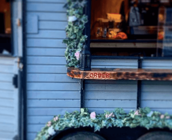 This seafront Dublin coffee shack is staying open later for Valentine’s This seafront Dublin coffee shack is staying open later for Valentine’s