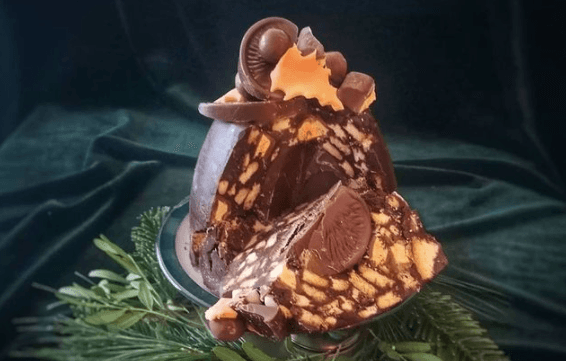 Orange chocolate lover? You need this Christmas Pud in your life Orange chocolate lover? You need this Christmas Pud in your life