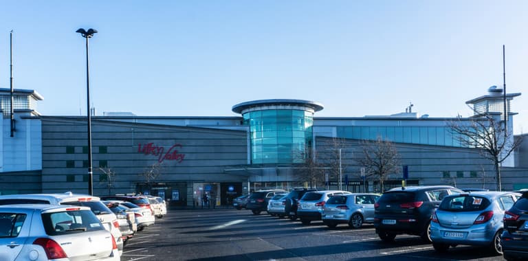 Liffey Valley to implement paid parking from next week Liffey Valley to implement paid parking from next week