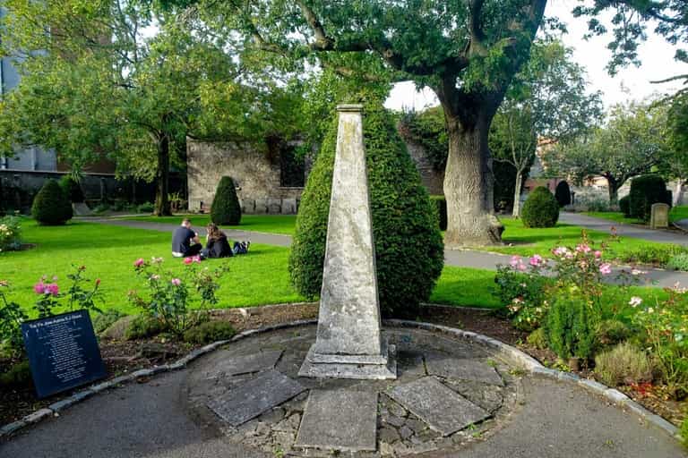 7 sunny spots to eat your lunch outdoors in Dublin 7 sunny spots to eat your lunch outdoors in Dublin