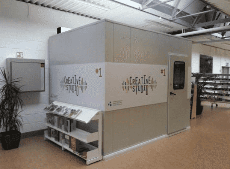 There’s a new free to use digital maker space at Ballyfermot Library There’s a new free to use digital maker space at Ballyfermot Library