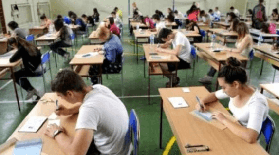 LGBT+ spokesperson hails support given to trans students coming out in Irish schools during lockdown LGBT+ spokesperson hails support given to trans students coming out in Irish schools during lockdown