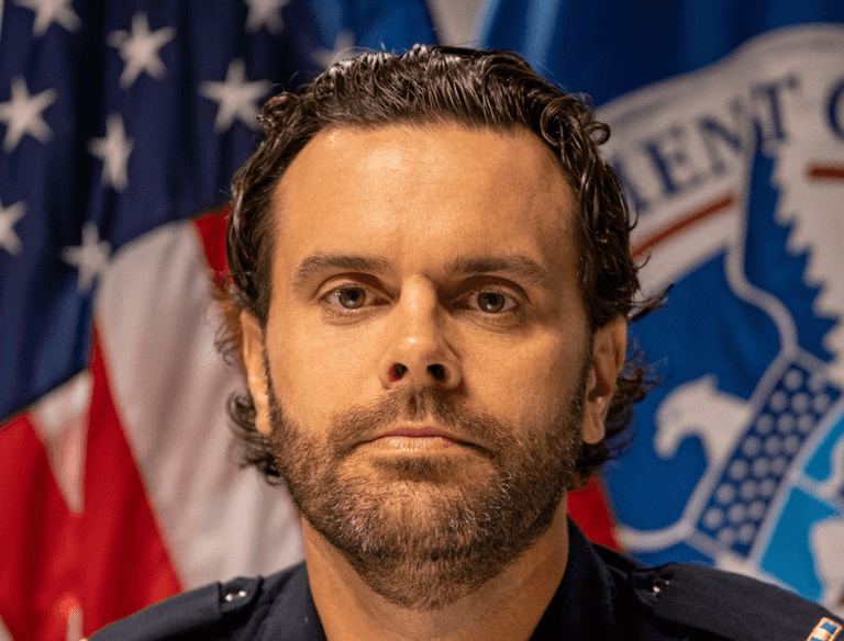 US Officer’s kind-hearted gesture ends up saving Irish neighbour’s life US Officer’s kind-hearted gesture ends up saving Irish neighbour’s life